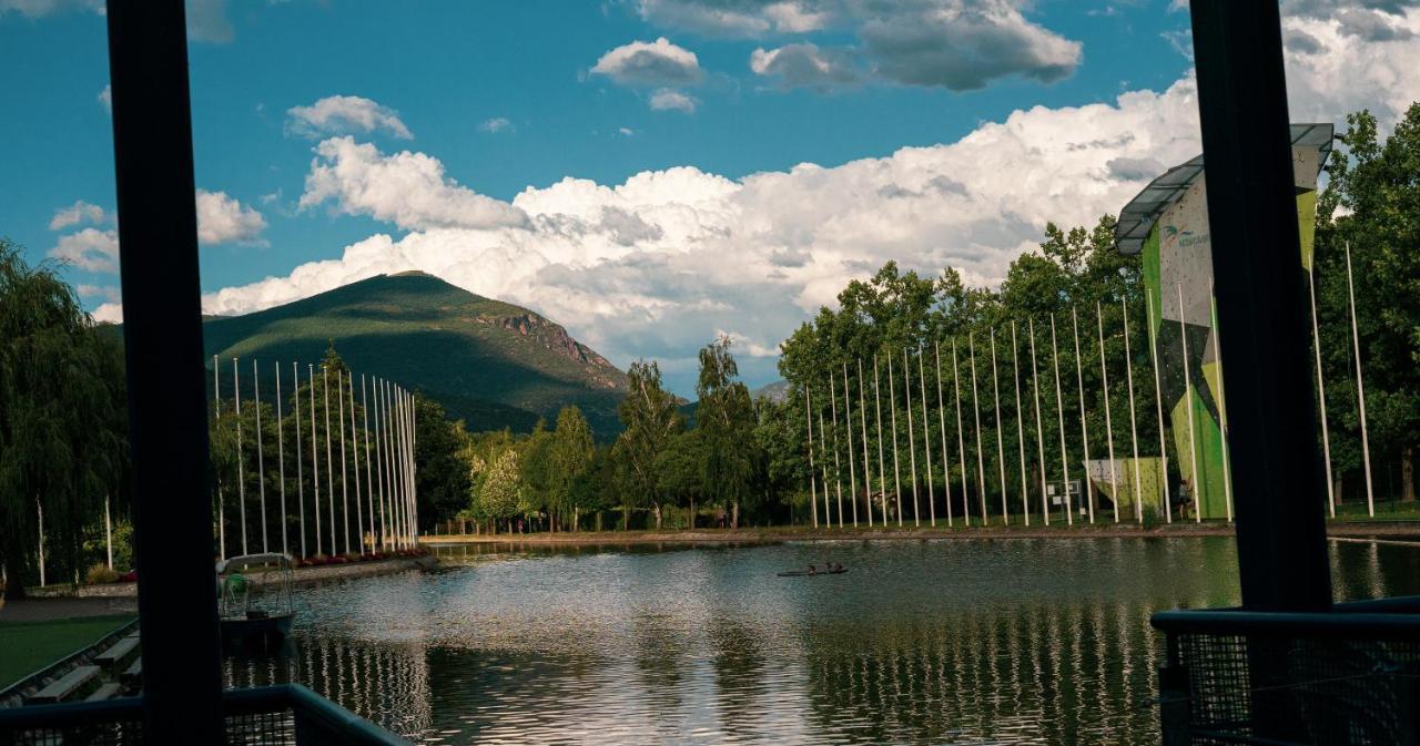 Atico Con Encanto En Bellver De Cerdanya Daire Dış mekan fotoğraf