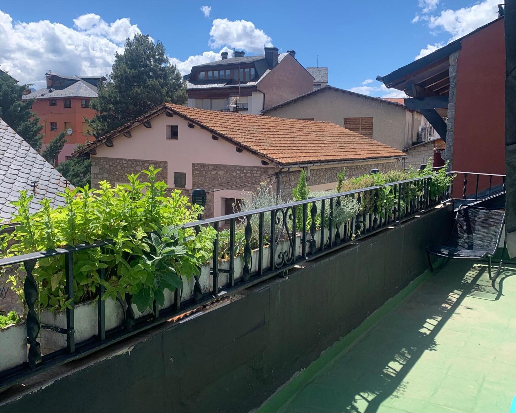 Atico Con Encanto En Bellver De Cerdanya Daire Dış mekan fotoğraf